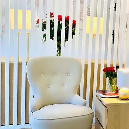 Apartament W Centrum Miasta Z Darmowym Parkingiem Dla Dwojga -Apartamenty Pod Zlotym Lwem Kladsko Exteriér fotografie